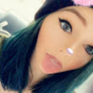 Meet your Posher, Leah